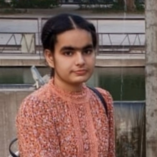 ravneet kaur