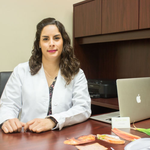 ANA PAULA ZERTUCHE