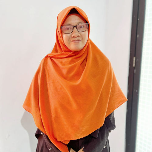 nur Azizah Khuzaimah