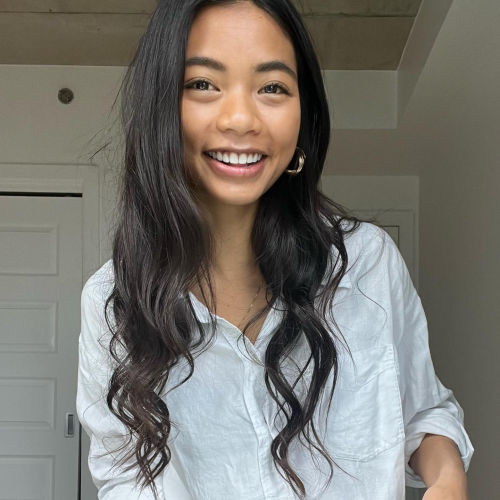 Laura Nguyen