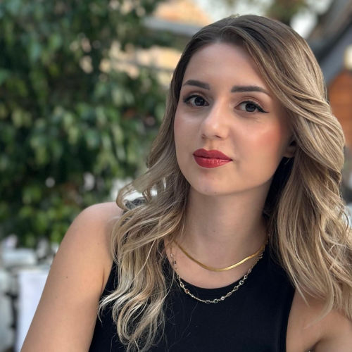 Sinem Tan