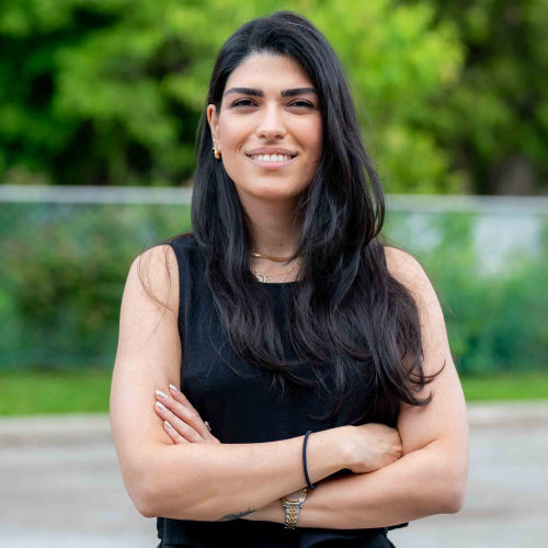 Kimia Zolfaghari