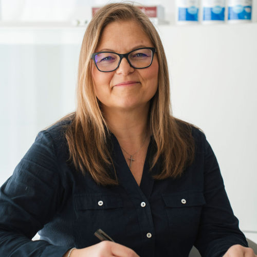 Agnes Knape