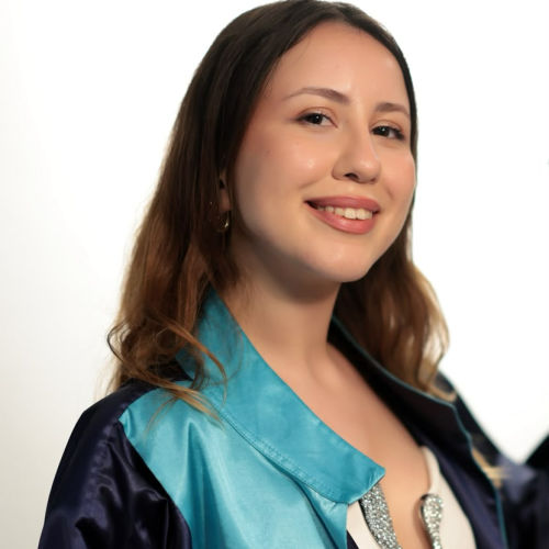 zeynep doga bacaksiz