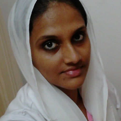 Shahna M
