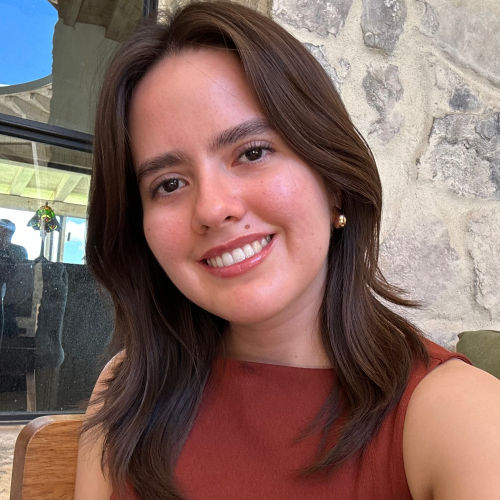 Naomi Borrego